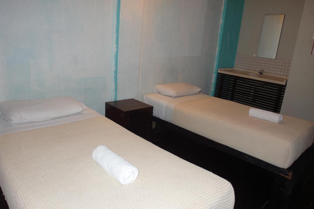 Number Eight Guesthouse Kuala Lumpur Room photo